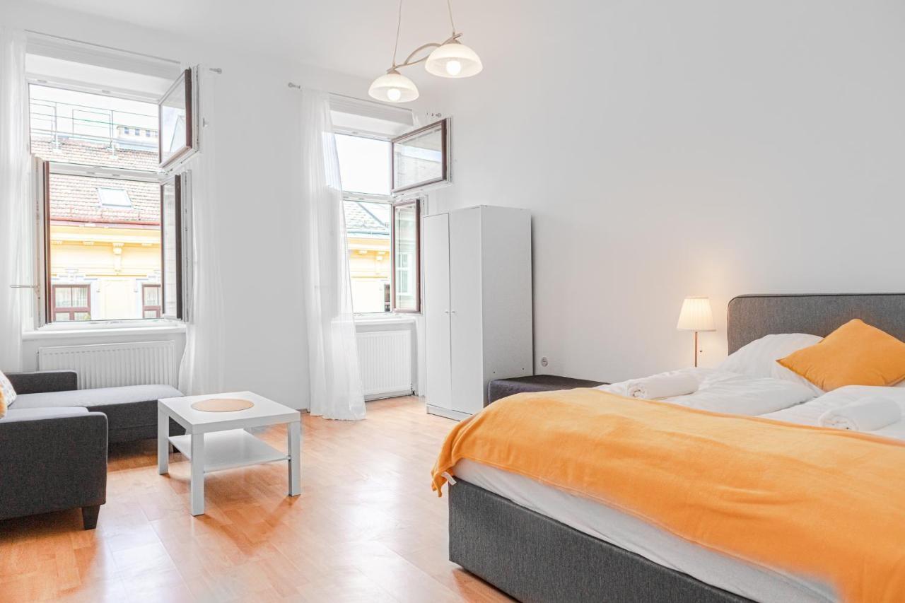 Pleasing 2Br Apt. Akh-Perfect For Groups ウィーン エクステリア 写真