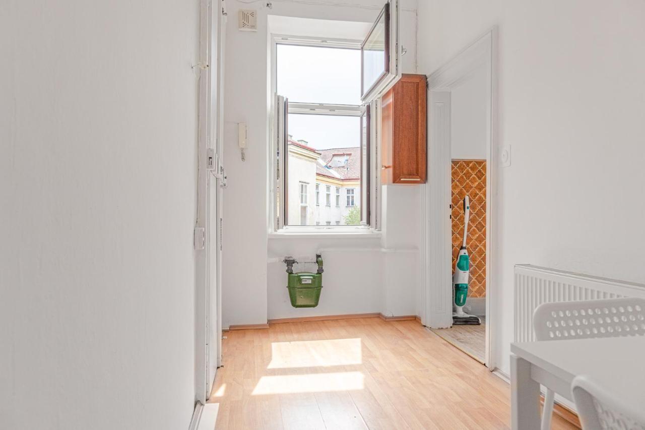 Pleasing 2Br Apt. Akh-Perfect For Groups ウィーン エクステリア 写真