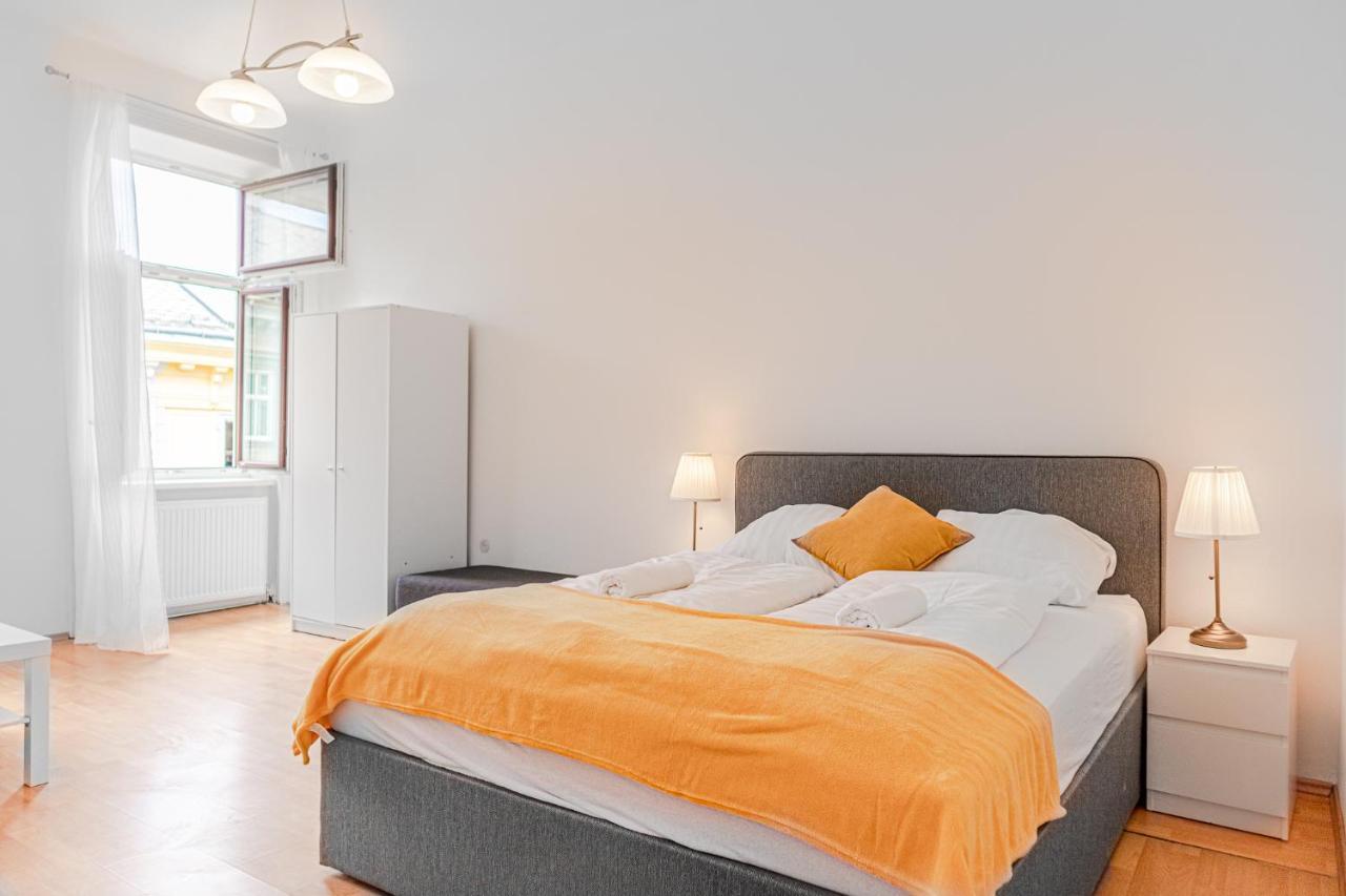 Pleasing 2Br Apt. Akh-Perfect For Groups ウィーン エクステリア 写真