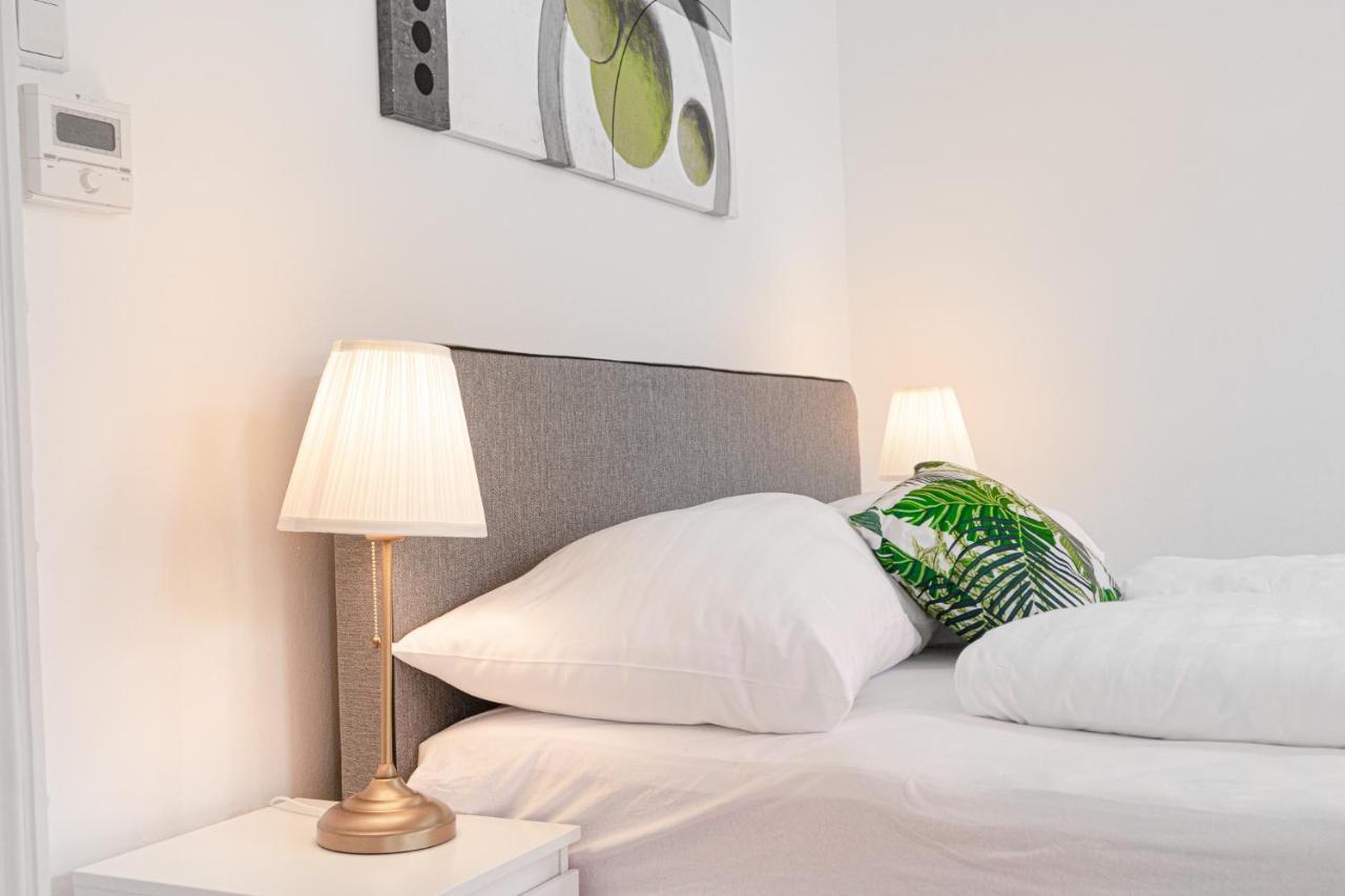 Pleasing 2Br Apt. Akh-Perfect For Groups ウィーン エクステリア 写真