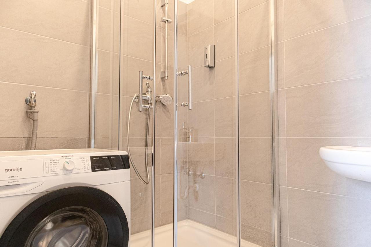 Pleasing 2Br Apt. Akh-Perfect For Groups ウィーン エクステリア 写真